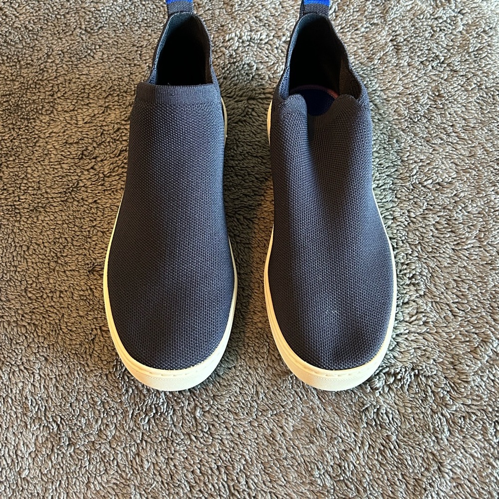 Hightop slip-on sneakers sz 10